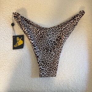Skatie Leopard Bikini High-Cut Swimwear